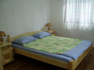 Фото номера Полулюкс с балконом Гостевой дом Family Hotel Shisharka г. Батак 6